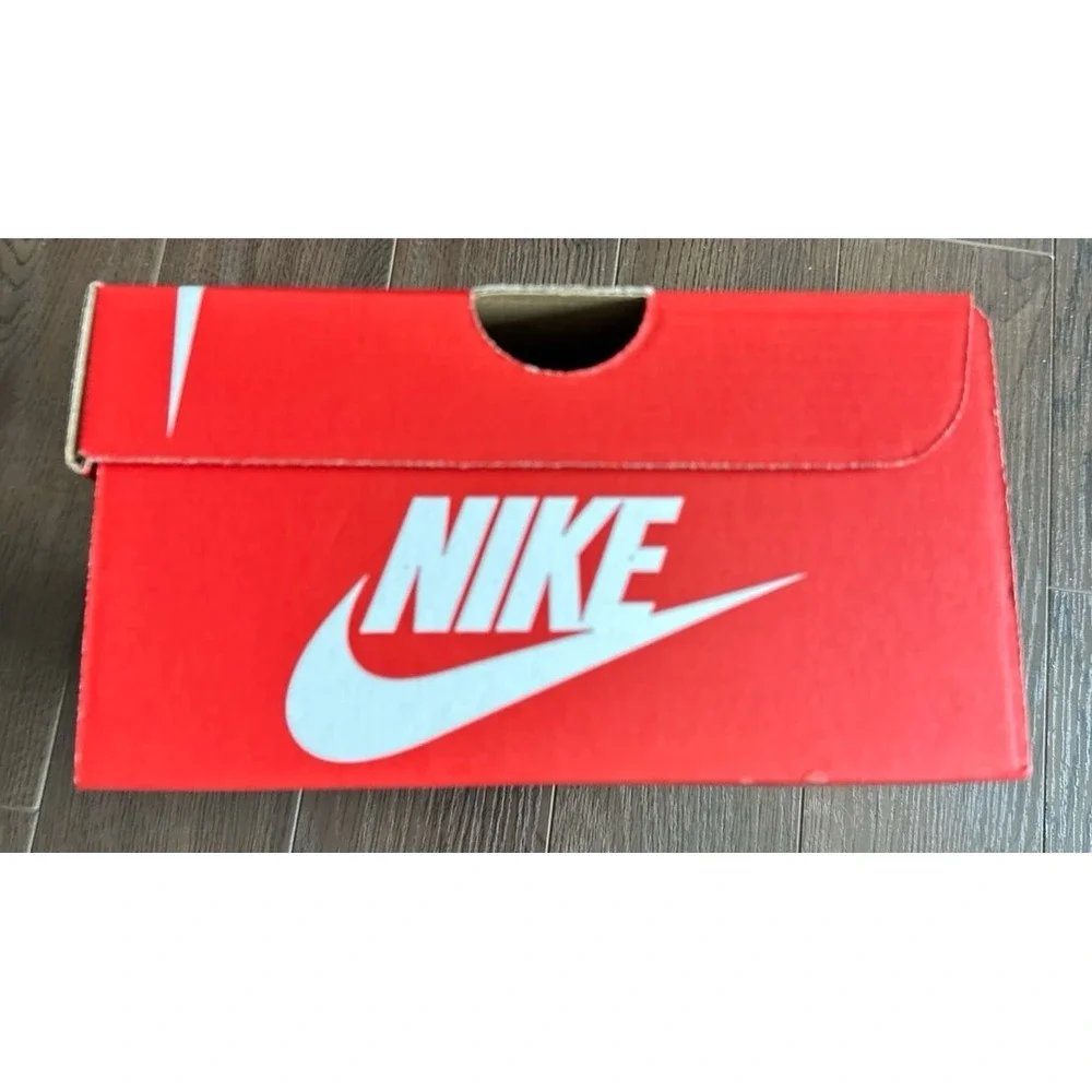 Nike P-6000 GLD empty shoe box‎
